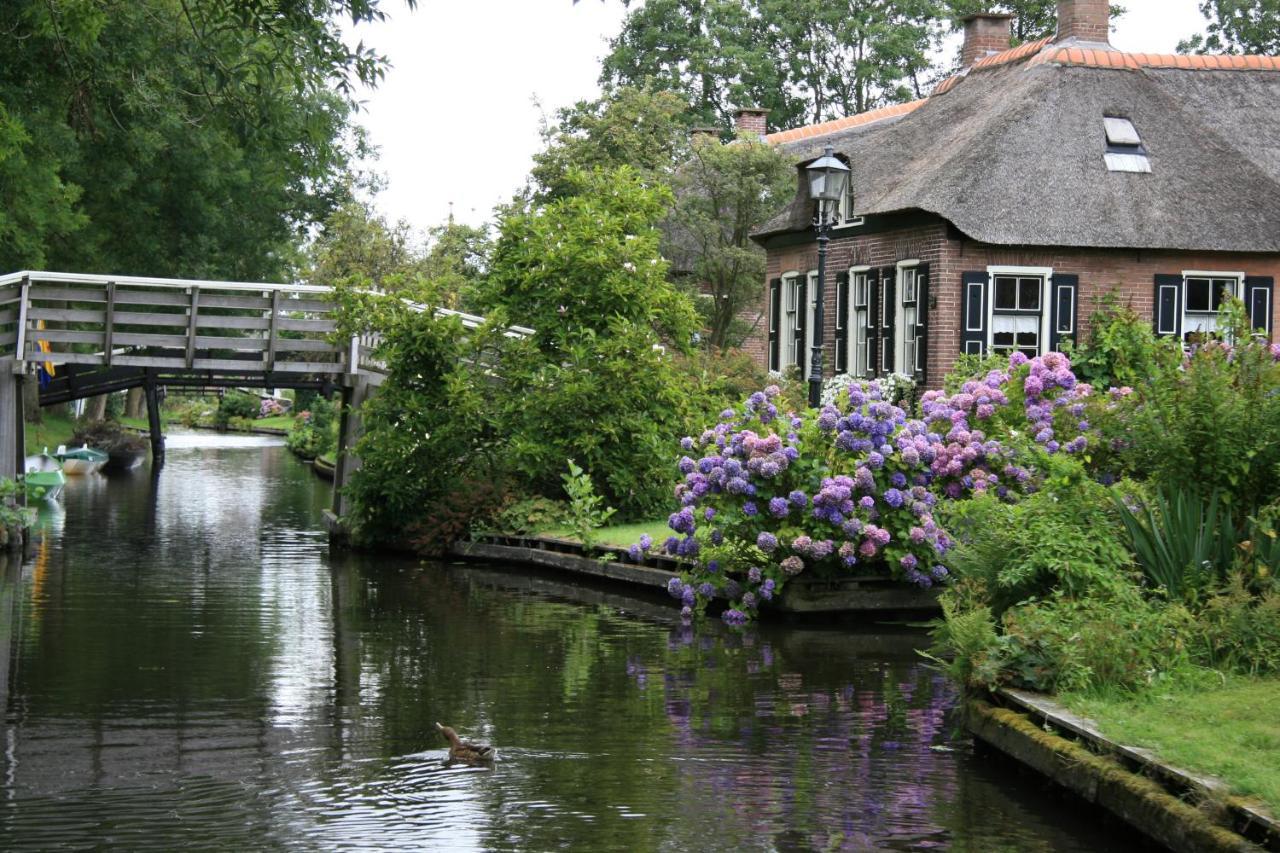 Schiphuis Giethoorn/Wanneperveen别墅 外观 照片